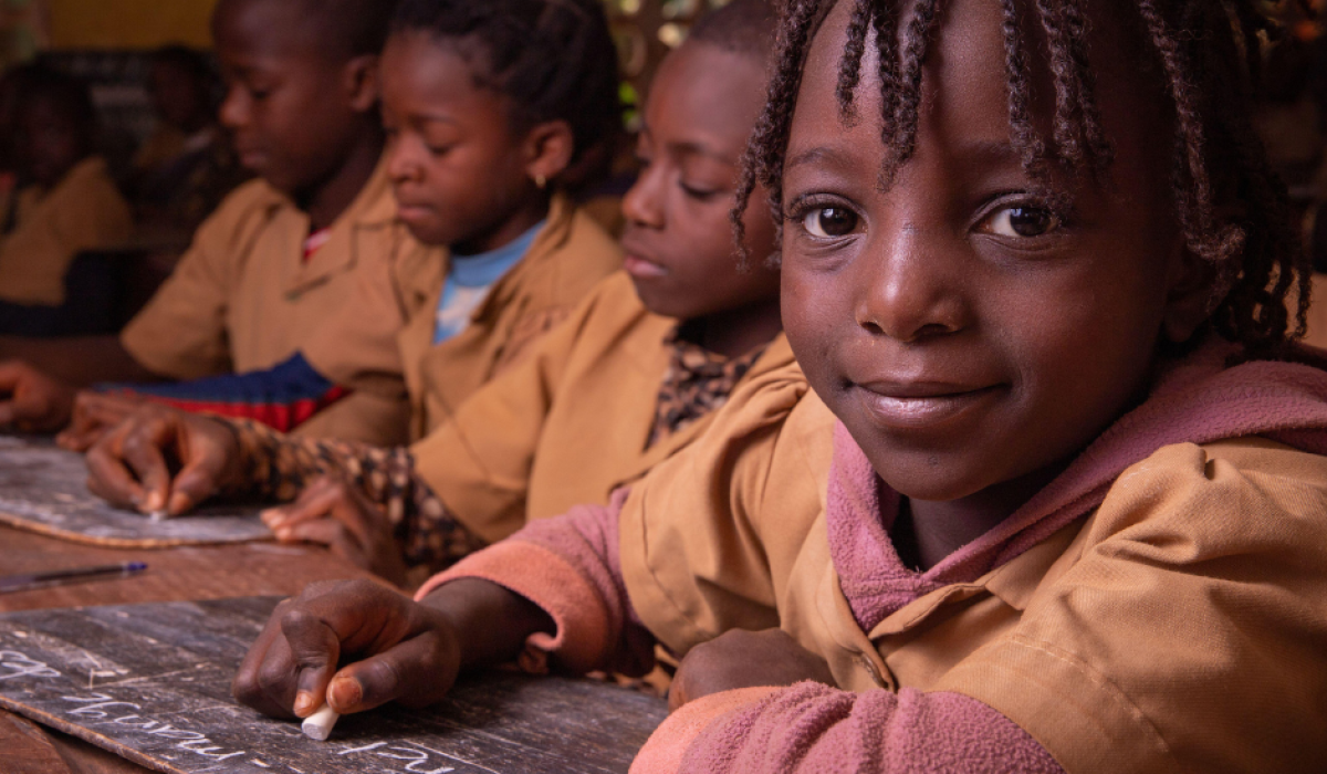 keepping your house clean can help you to avoid ilness. (1)